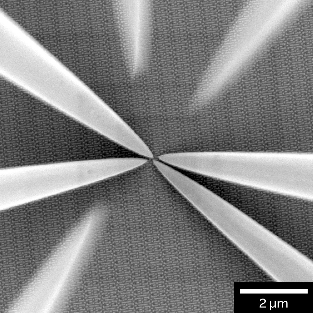 Nanoprobing a delayered 10 nm technology node